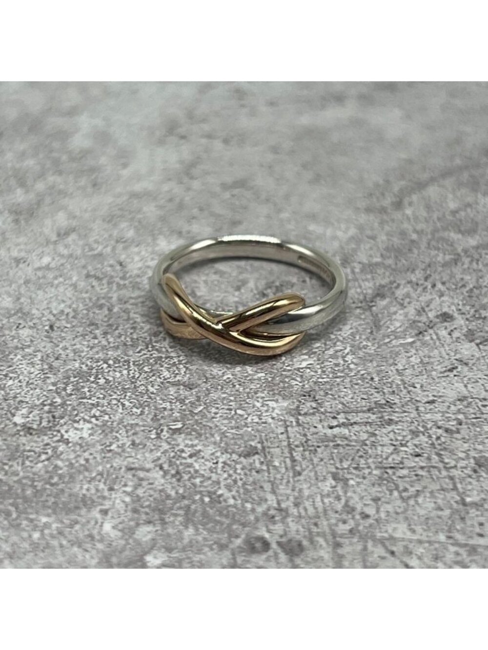 Tiffany & Co Infinity Ring